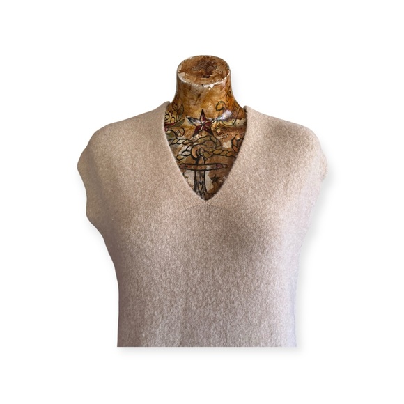 3.1 Phillip Lim beige sleeveless dress V-neck small - Picture 2 of 11